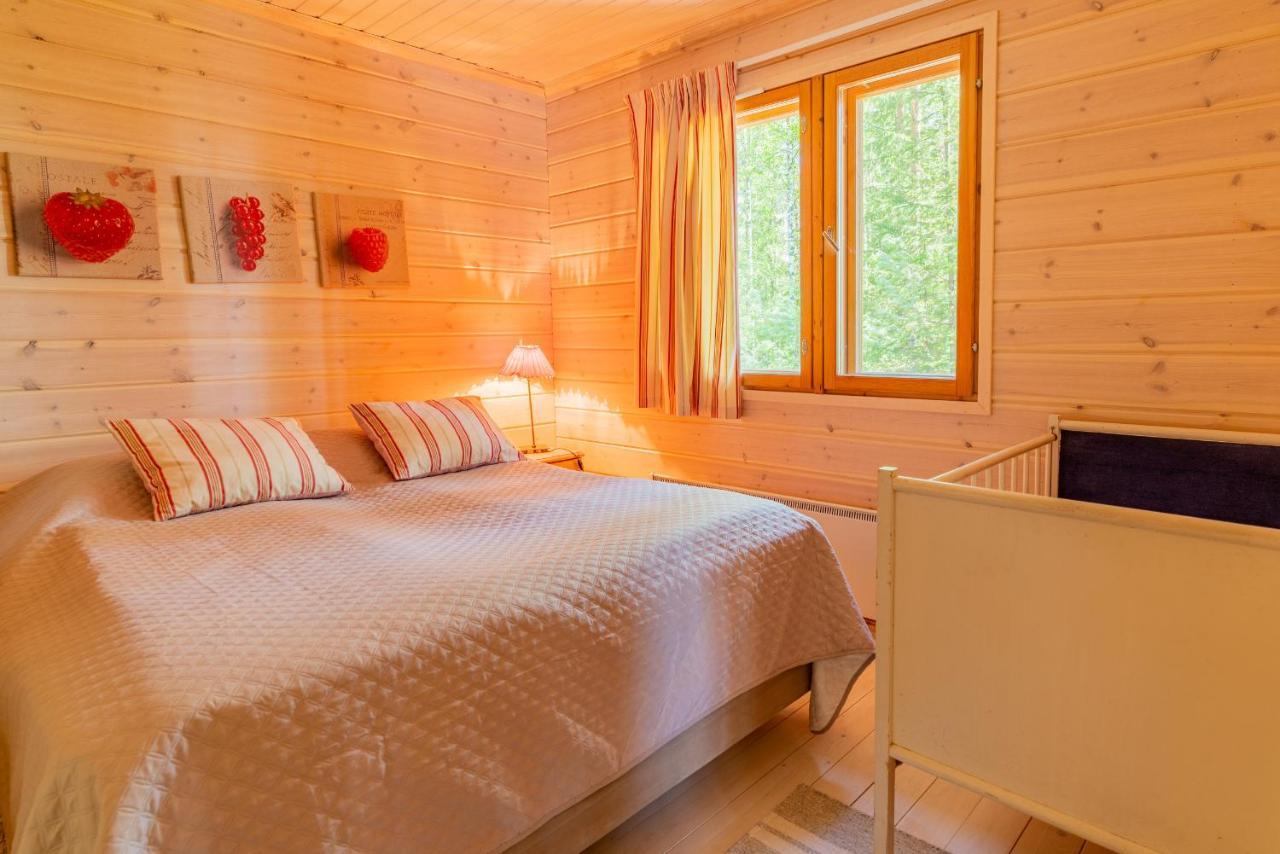 רוקולהטי Patalaiska Cottage With Private Beach מראה חיצוני תמונה